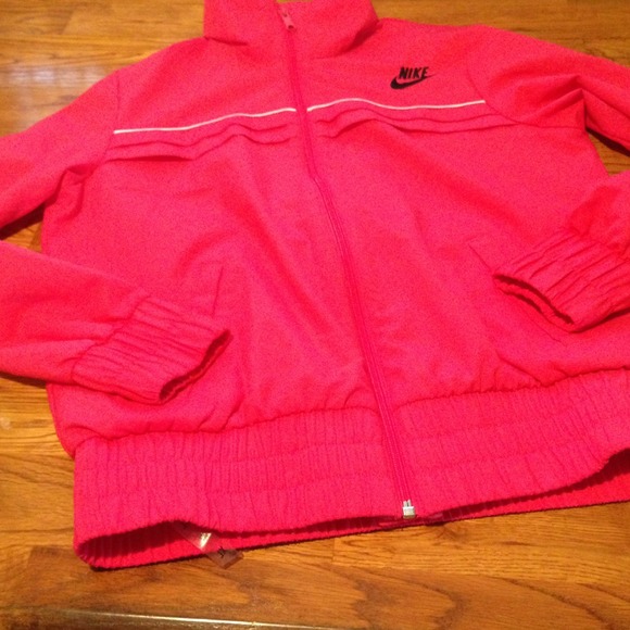 SOLD in bundle Nike hot pink zip up wind jacket