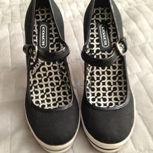 Reduced Beautiful Coach Mary Janes