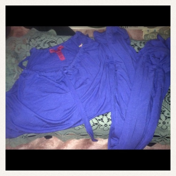 🚫🚫🚫SOLD🚫🚫🚫Betsey Johnson PJs