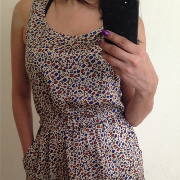 Mini - Picture 2 of 4