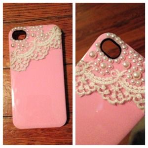 iPhone 4S case