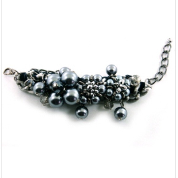 Chunky junk bracelet (hematite)