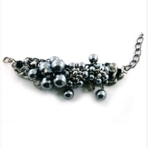 Chunky junk bracelet (hematite)
