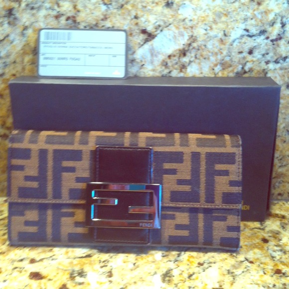 ☀SOLD😍FENDI zucca wallet AUTHENTIC