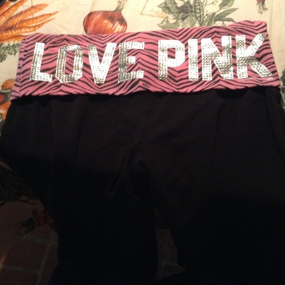 Victoria's Secret yoga pants!