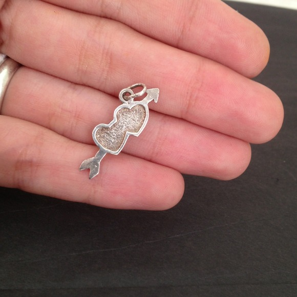 ⛔Sold⛔Sterling sliver. Double hearts with arrow. - Picture 2 of 2