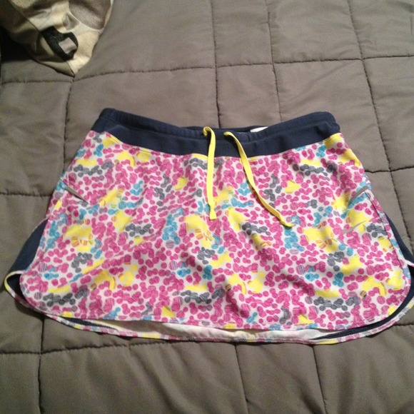 💲SOLD💲Nike running skirt