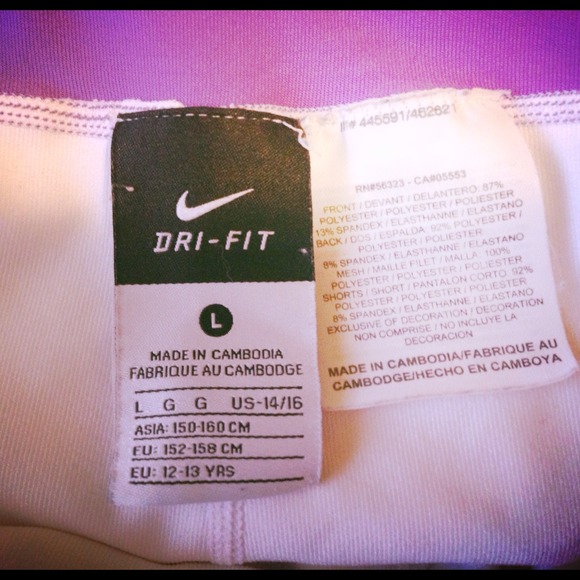 ❌SOLD SOLD❌Nike Tennis Skirt! - Picture 3 of 3