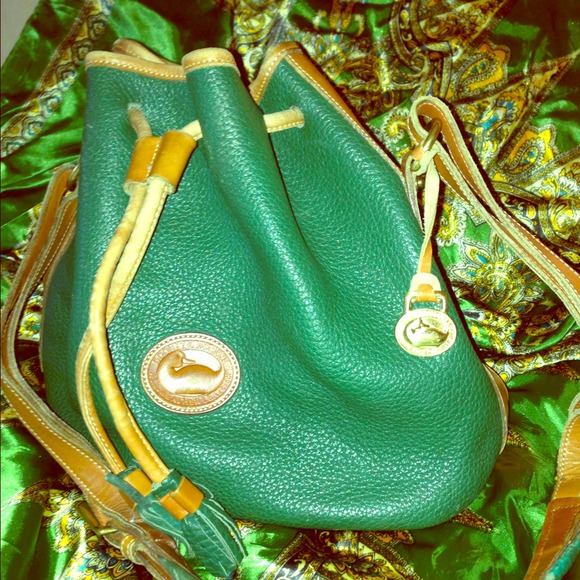 Kelly green vintage Dooney&Boutke