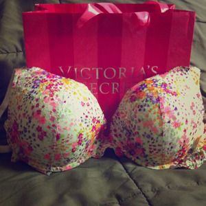 Victoria's Secret bra.