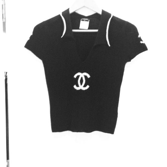 CHANEL  100% cashmere shirt