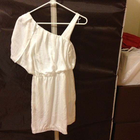 BCBG dress - Picture 3 of 3