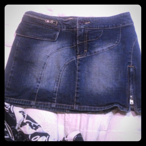 REDUCTION!!! BeBe jeans denim mini with zippers