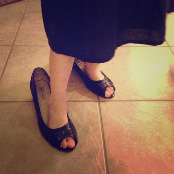 Steve Madden peep toe wedge