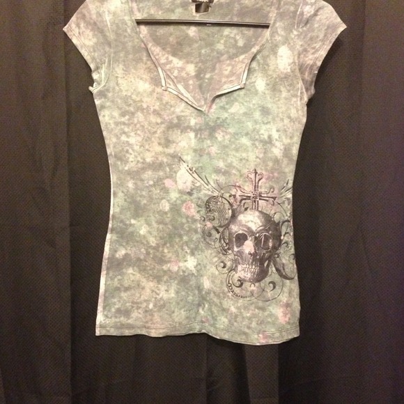 🔗Sold in bundle🔗 Tie dye top