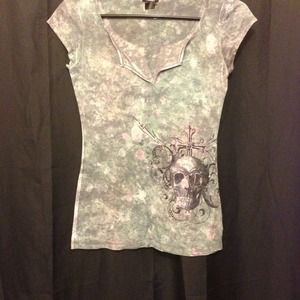 🔗Sold in bundle🔗 Tie dye top