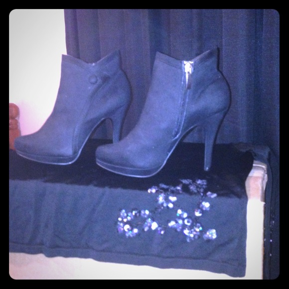 LimeLight booties