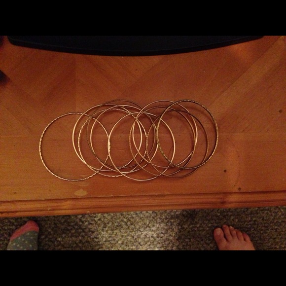 Set of thirteen bangle bracelets. Worn one time. - Picture 2 of 2