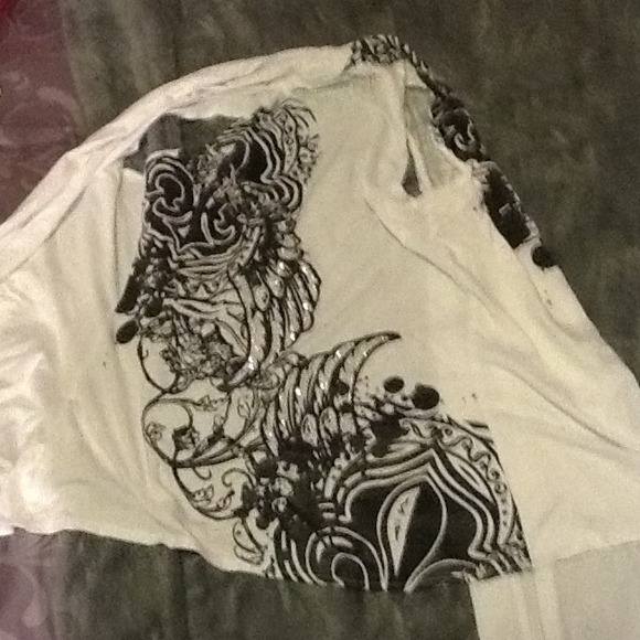 Cover up. - Picture 2 of 2