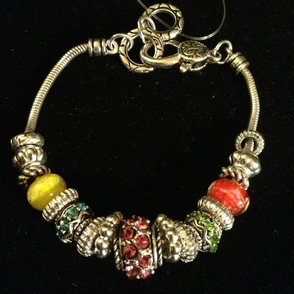 Jewelry - Bracelet