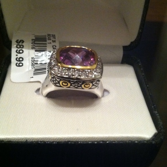 Jewelry - Ring