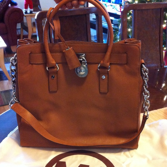 MK bag. Only used twice. In great condition.