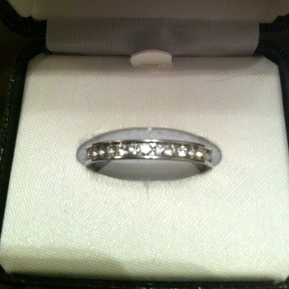 Jewelry - Ring&necklace bundle