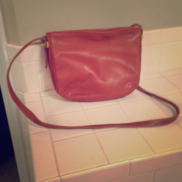 Jacqueline Ferrar brown handbag