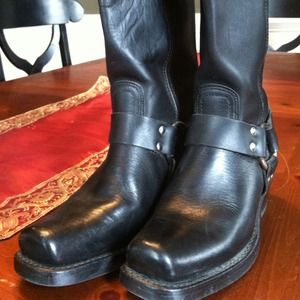 Frye black leather harness boot