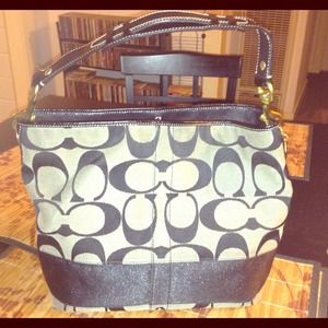 Coach carryall tote. Authetic🎀