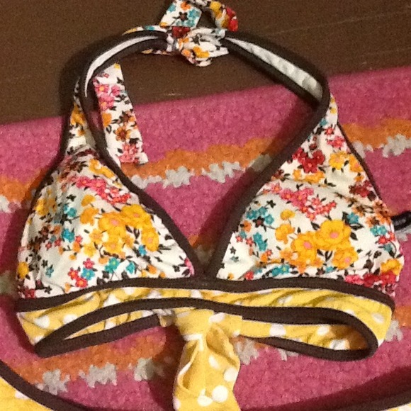 Floral Yellow Polka Dot Swimwear - Picture 1 of 2