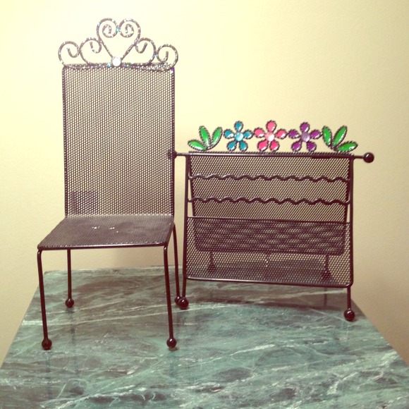 Chair & stand jewelry holder
