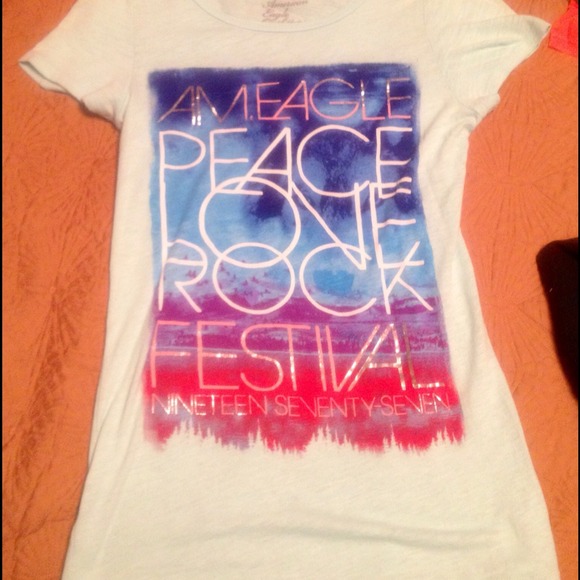 Light Blue American Eagle new without tags small - Picture 1 of 2