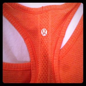 Lululemon Run swiftly tank