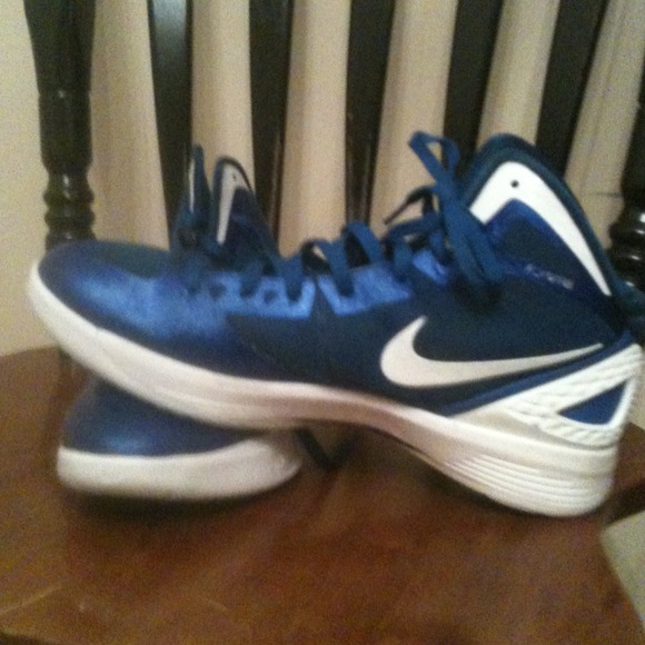High/top nikes basketball shoes