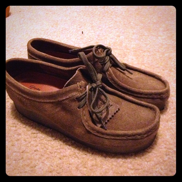 Clarks wallabees original