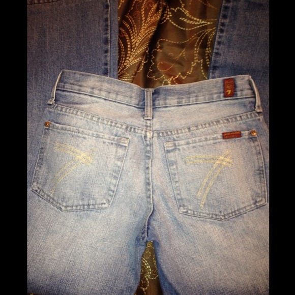 ⛔⛔SOLD in bundle⛔⛔7 For All Mankind Jeans