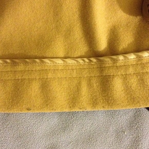 🔴 SOLD🔴 Gap 3/4 Sleeve Wool Coat - Picture 3 of 4