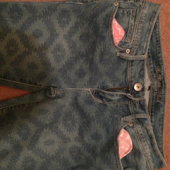 jeans with Aztec design - Picture 4 of 4