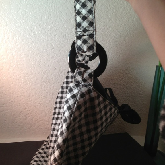 ⛔Sold⛔Black and white cloth purse. - Picture 2 of 4