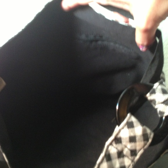 ⛔Sold⛔Black and white cloth purse. - Picture 4 of 4