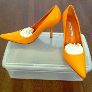 Pump pump pump you UP orange Pumps