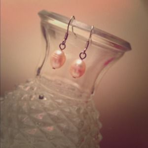 ✂CLEARANCE✂Cultured Pearl earrings
