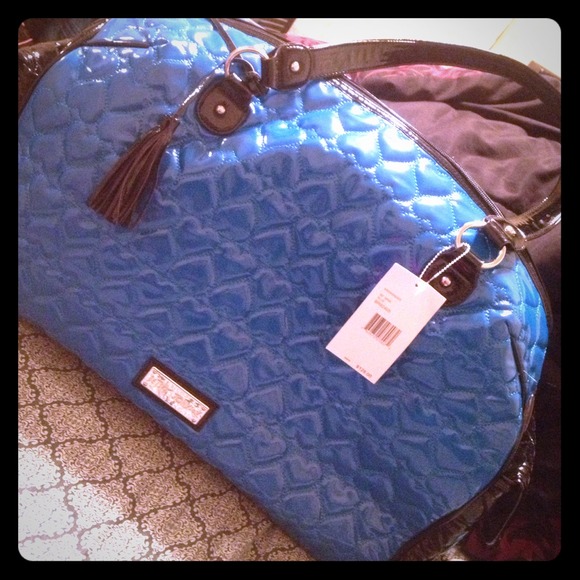 Betsy Johnson Weekender: Be Mine (blue)