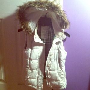 🚫reserved!  Aeropostale vest!
