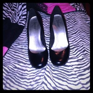 🎀SOLD🎀 Black Heels