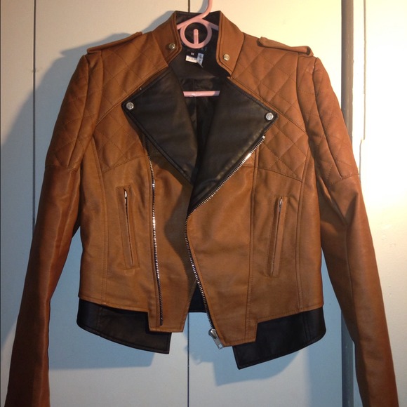 ✨TRADE ✨ Brown and black leather jacket