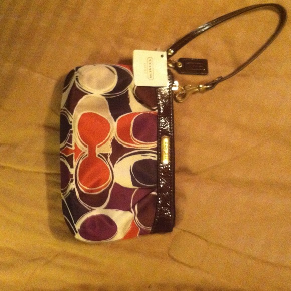 Coach Clutches & Wallets - Coach Purse