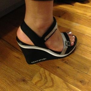 ⛔ SOLD ⛔ Bebe Sport wedges