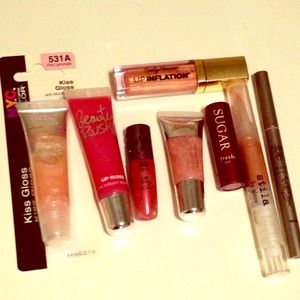 🚫SOLD🚫Lips bundle!
